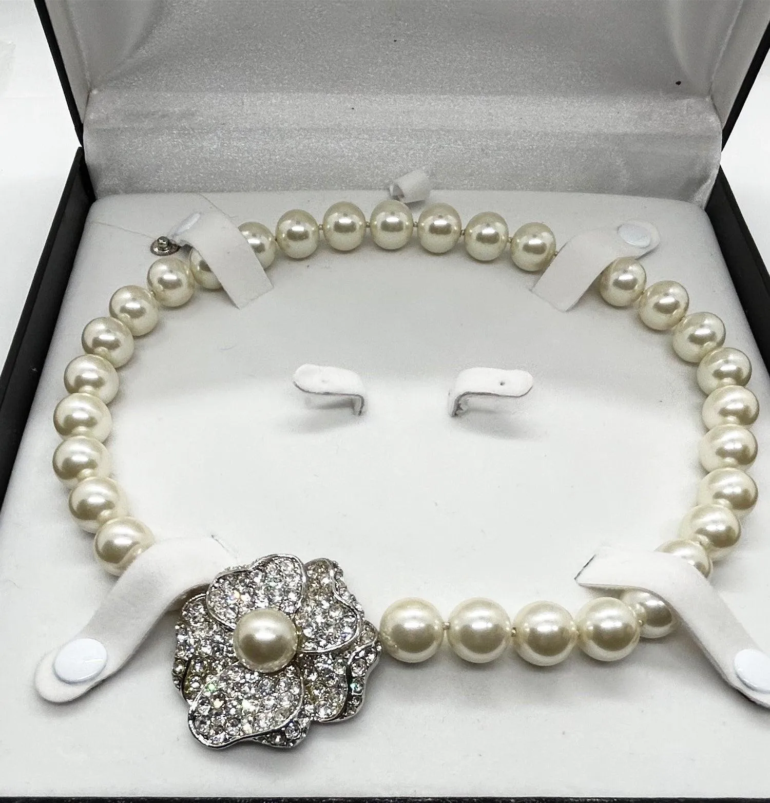 Kenneth Jay Lane Faux Pearl Necklace with Sparkling Flower Clasp in Original Box