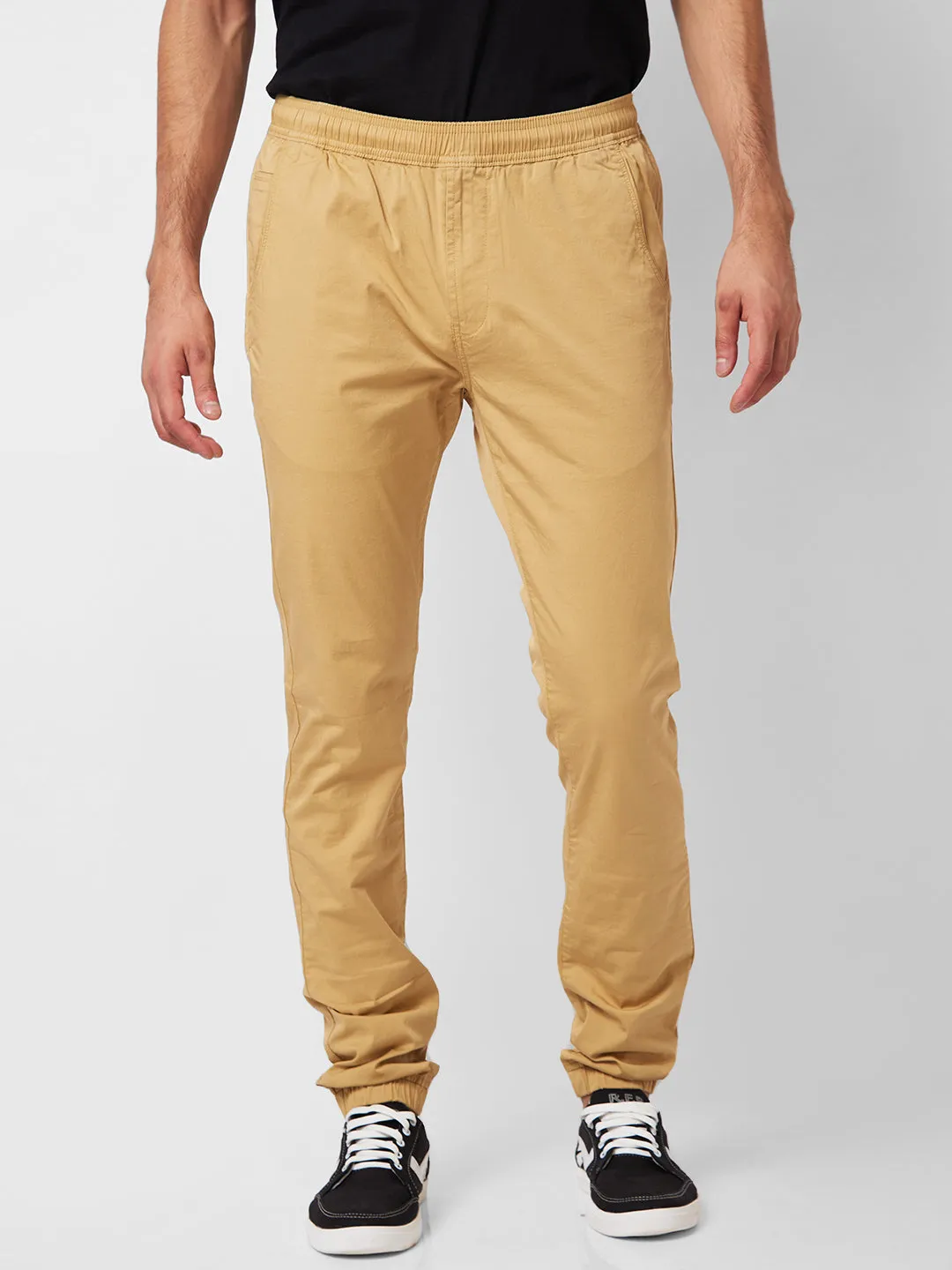 Spykar Mid Rise Khaki Trousers For Men