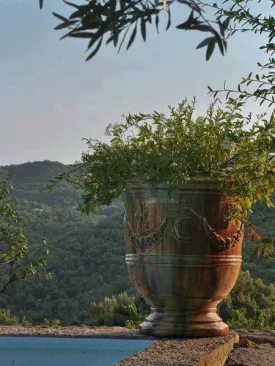 Water repellent treatment for Anduze & Biot pots